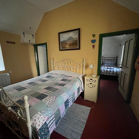 -Going Back In Time- 200 Year Old Farmhouse Creegh Extérieur photo